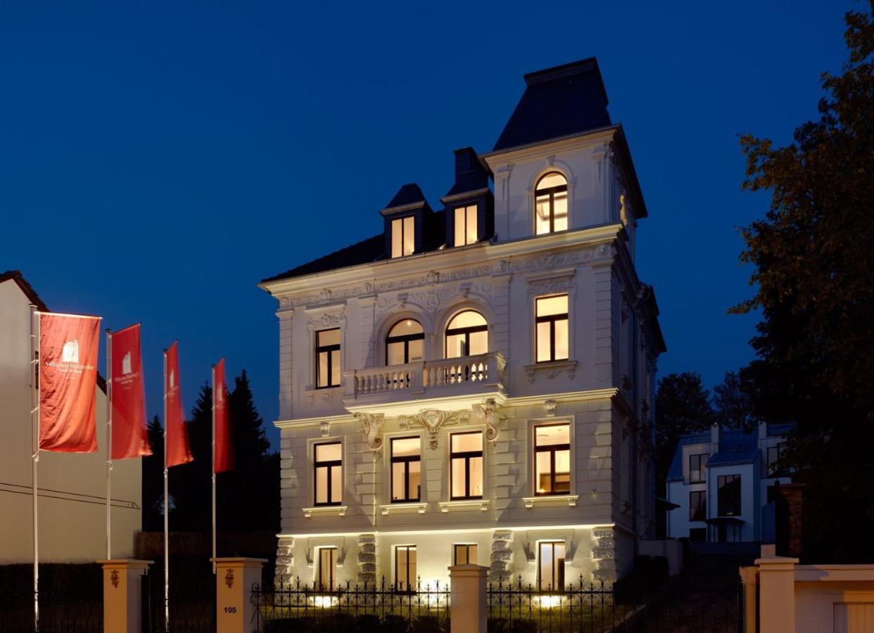 Boutique Hotel Villa Am Ruhrufer Golf & Spa Mülheim an der Ruhr Exterior foto